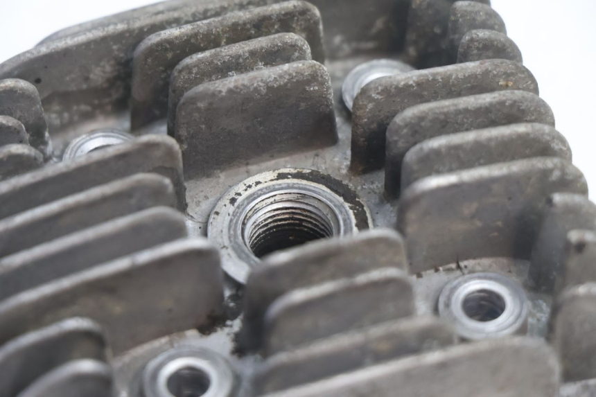 photo de GŁOWICA CYLINDRA MBK STUNT NAKED 50 (2004 - 2018) - Zoom stanu zużycia