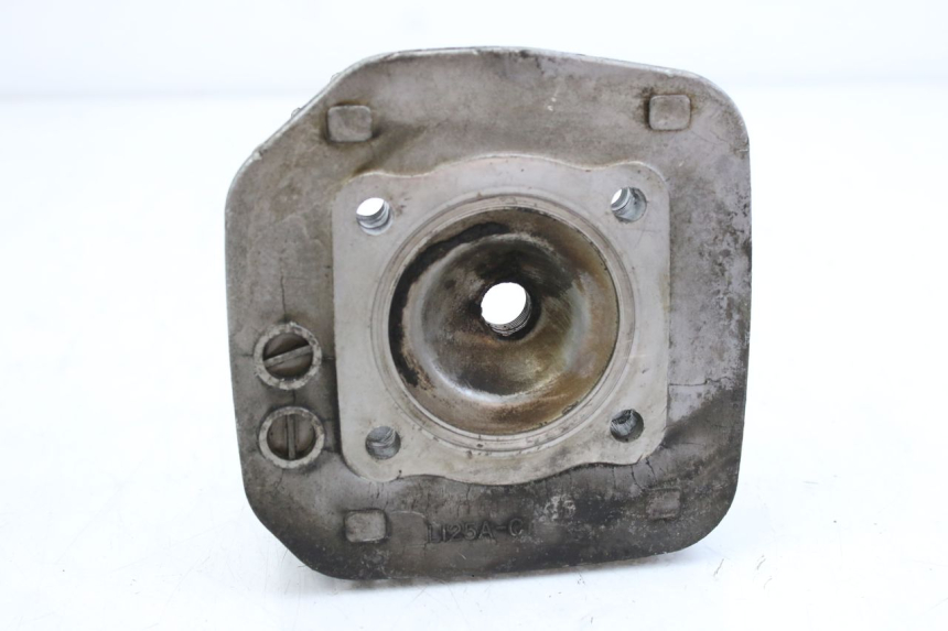 photo de GŁOWICA CYLINDRÓW PEUGEOT SV 125 (1991 - 1994) - Punkty mocowania