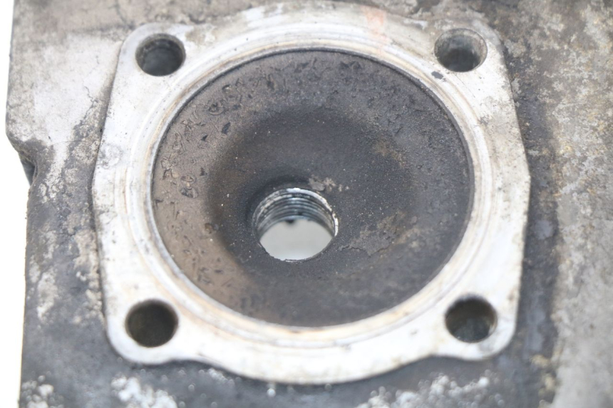 photo de GŁOWICA CYLINDRÓW PEUGEOT SX 80 (1986 - 1995) - Szczegół części