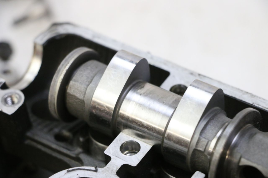 photo de GŁOWICA SILNIKA YAMAHA TDM ABS 900 (2002 - 2014) - Widok ogólny