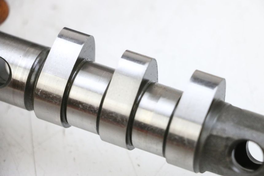 photo de GŁOWICA SILNIKA YAMAHA TDM ABS 900 (2002 - 2014) - Kontrola wizualna