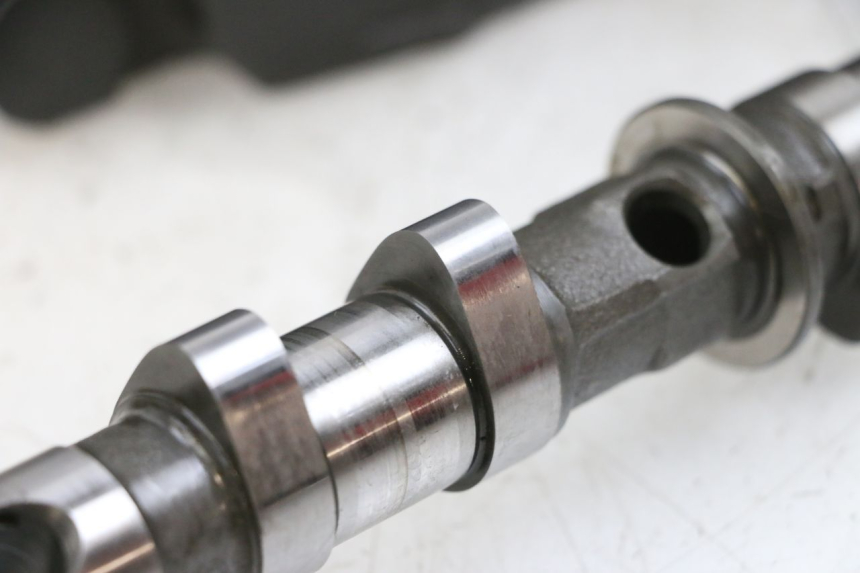 photo de GŁOWICA SILNIKA YAMAHA TDM ABS 900 (2002 - 2014) - Szczegół części