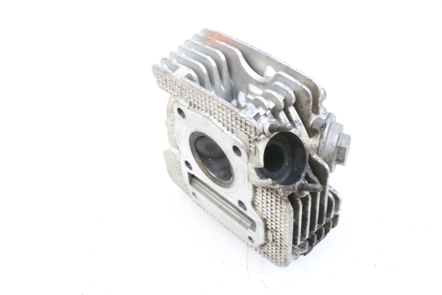 photo de GŁOWICA SILNIKA YAMAHA TTR 125 (2000 - 2020) - Inny kąt widzenia