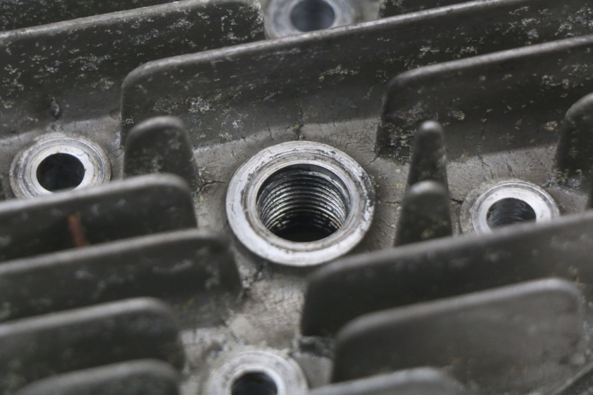 photo de GŁOWICA CYLINDRÓW PIAGGIO TYPHOON 80 (1994 - 1997) - Zoom stanu zużycia