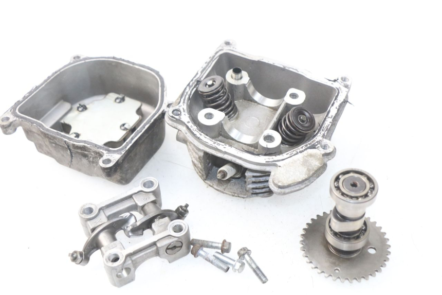 photo de GŁOWICA CYLINDRÓW PEUGEOT V-CLIC VCLIC 50 (2007 - 2013) - Widok produktu