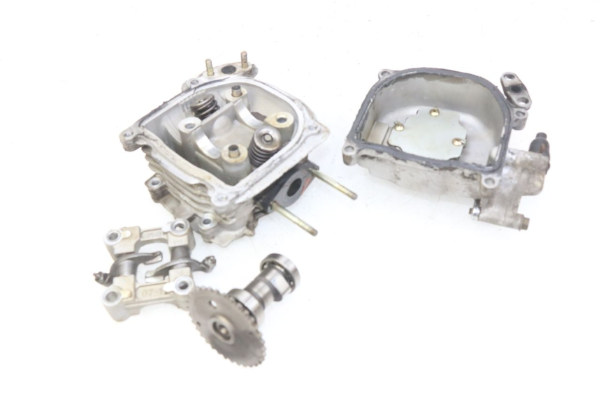 photo de GŁOWICA CYLINDRÓW PEUGEOT V-CLIC VCLIC 50 (2007 - 2013) - Widok główny