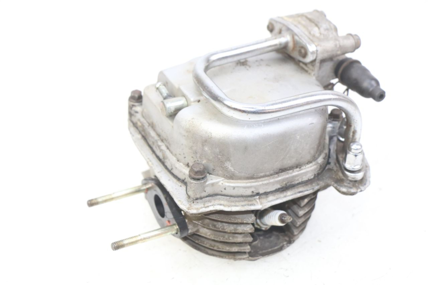 photo de GŁOWICA CYLINDRÓW PEUGEOT V-CLIC VCLIC 50 (2007 - 2013) - Stan powierzchni