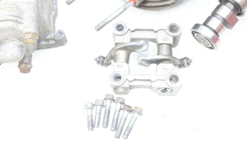 photo de GŁOWICA CYLINDRA EUROCKA VIRTUALITY GT 4T 50 (2011 - 2017) - Szczegóły charakterystyczne