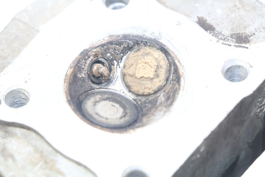 photo de GŁOWICA CYLINDRA EUROCKA VIRTUALITY GT 4T 50 (2011 - 2017) - Inny kąt widzenia