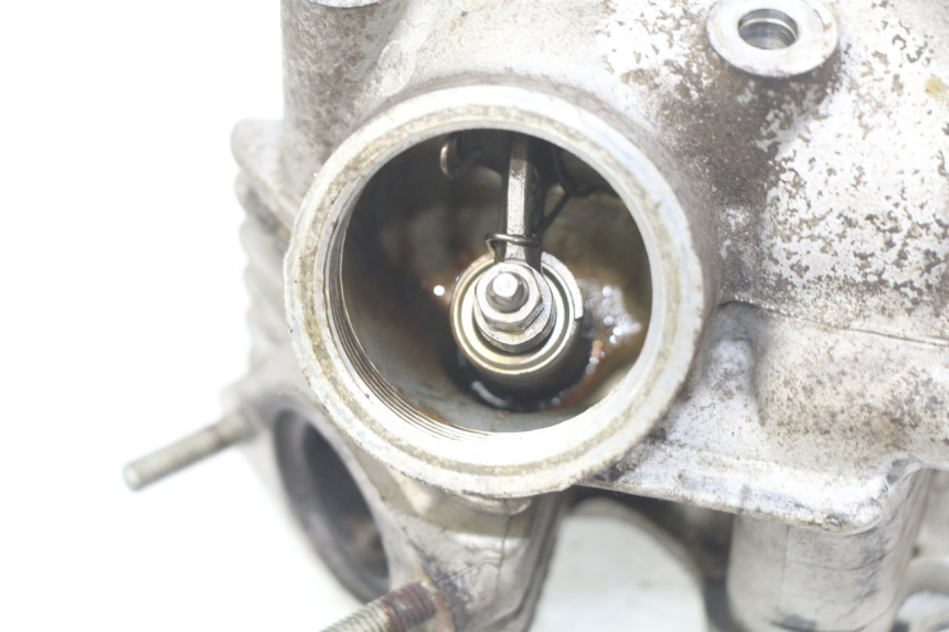 photo de GŁOWICA CYLINDRÓW PEUGEOT VIVACITY NEW 4T 50 (2008 - 2017) - Oznaczenia i referencje