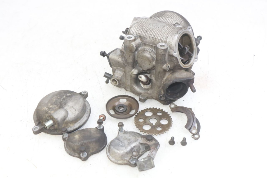 photo de GŁOWICA SILNIKA YAMAHA X-MAX XMAX 250 (2006 - 2009) - Widok główny