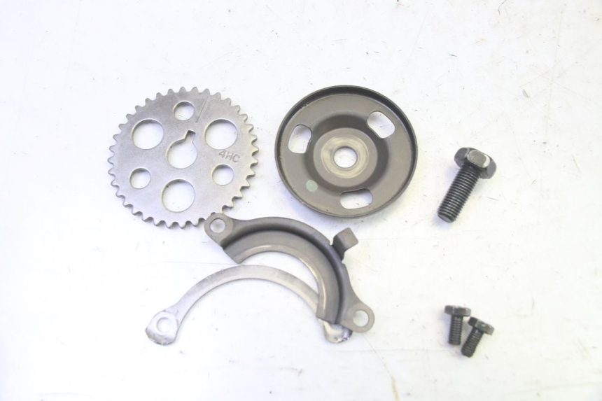 photo de GŁOWICA SILNIKA YAMAHA X-MAX XMAX 250 (2006 - 2009) - Widok główny