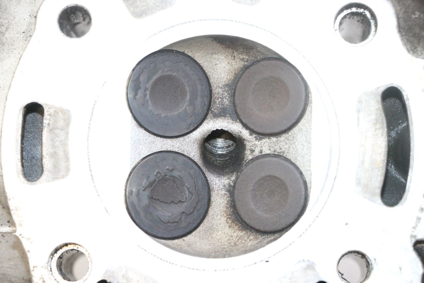 photo de GŁOWICA CYLINDRA PIAGGIO XEVO - X EVO 125 (2007 - 2017) - Szczegóły charakterystyczne