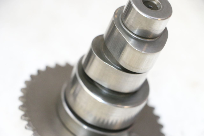 photo de GŁOWICA CYLINDRA PIAGGIO XEVO - X EVO 125 (2007 - 2017) - Widok profilu