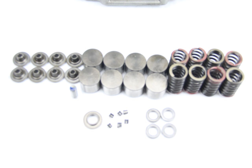 photo de GŁOWICA CYLINDRA YAMAHA XP T-MAX TMAX 500 (2008 - 2012) - Zbliżenie techniczne