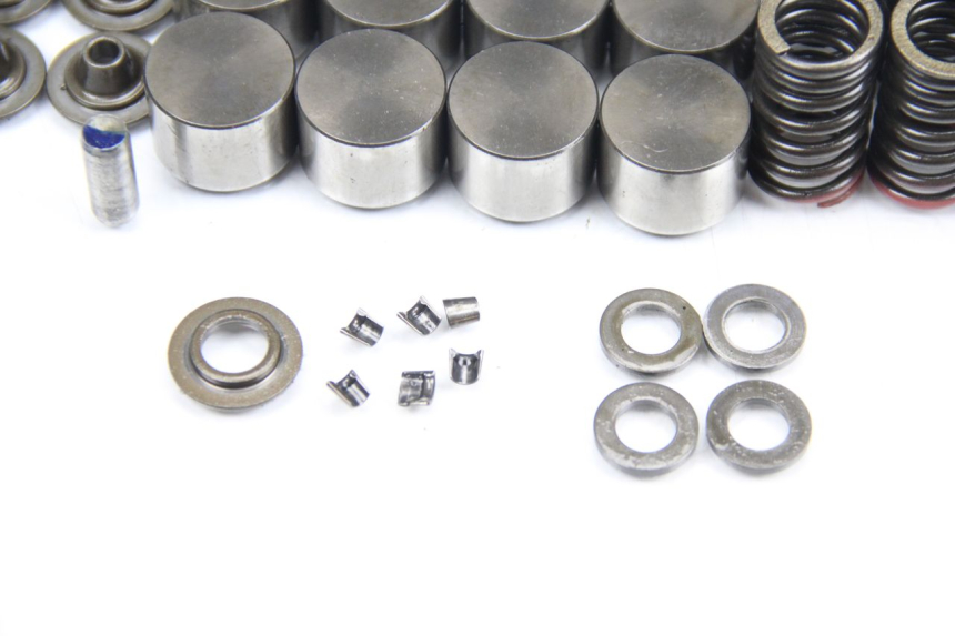 photo de GŁOWICA CYLINDRA YAMAHA XP T-MAX TMAX 500 (2008 - 2012) - Widok ogólny