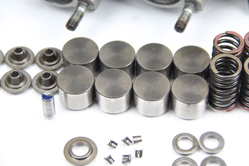 photo de GŁOWICA CYLINDRA YAMAHA XP T-MAX TMAX 500 (2008 - 2012) - Stan powierzchni