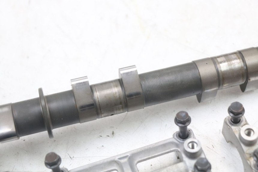 photo de GŁOWICA CYLINDRÓW YAMAHA FJR ABS 1300 (2006 - 2012) - Kontrola wizualna