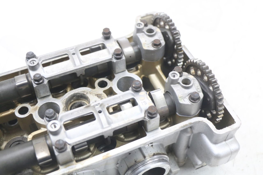 photo de GŁOWICA CYLINDRÓW YAMAHA FJR ABS 1300 (2006 - 2012) - Stan powierzchni