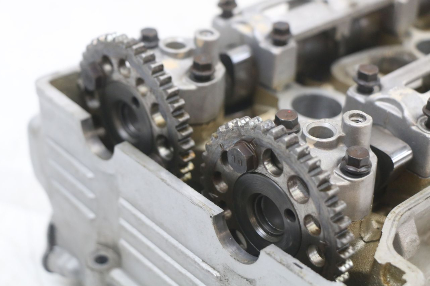 photo de GŁOWICA CYLINDRÓW YAMAHA FJR ABS 1300 (2006 - 2012) - Oznaczenia i referencje