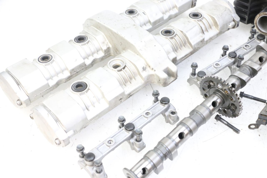 photo de GŁOWICA CYLINDRÓW YAMAHA FZS FAZER 600 (2001 - 2003) - Stan powierzchni