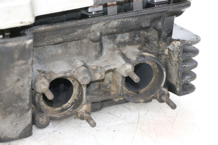 photo de GŁOWICA CYLINDRÓW YAMAHA FZS FAZER 600 (2001 - 2003) - Część sprawdzona