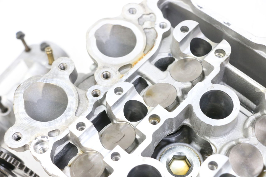 photo de GŁOWICA CYLINDRÓW YAMAHA YP T-MAX TMAX 530 (2017 - 2020) - Alternatywny kąt