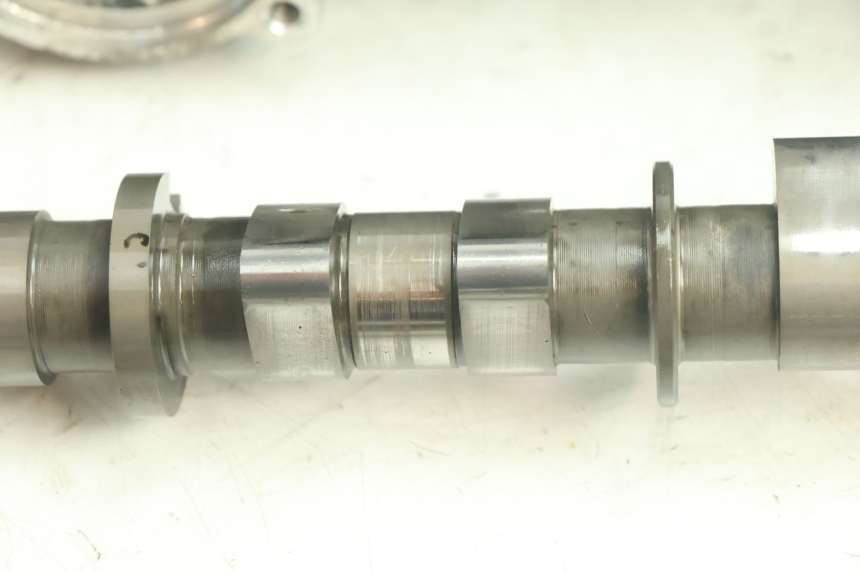 photo de GŁOWICA CYLINDRA YAMAHA YZF R6 600 (2008 - 2009) - Widok ogólny