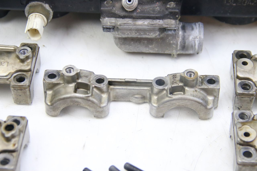 photo de GŁOWICA SILNIKA KAWASAKI Z ABS 1000 (2014 - 2020) - Widok profilu