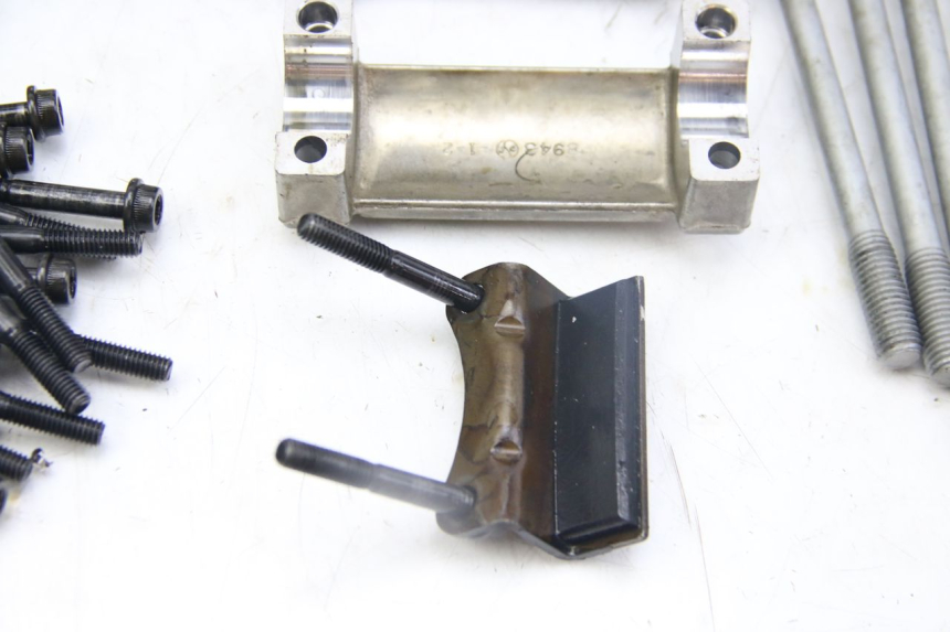 photo de GŁOWICA SILNIKA KAWASAKI Z ABS 1000 (2014 - 2020) - Zoom stanu zużycia