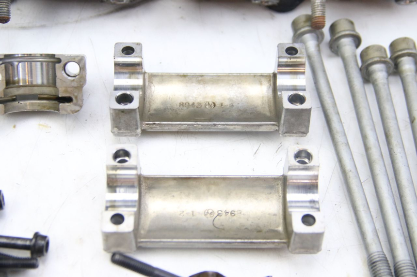 photo de GŁOWICA SILNIKA KAWASAKI Z ABS 1000 (2014 - 2020) - Inny kąt widzenia