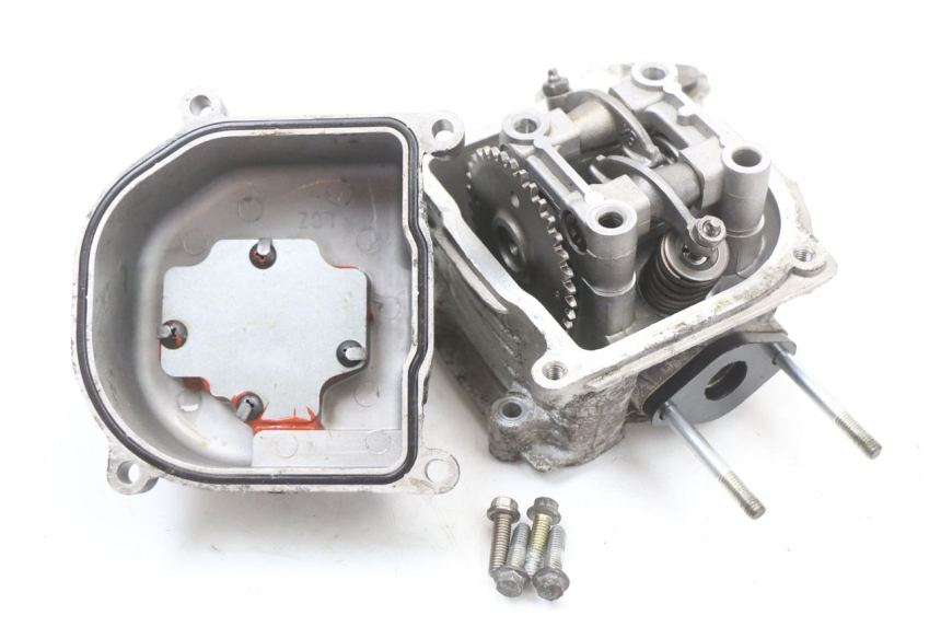 photo de GŁOWICA CYLINDRA UNIVERSAL BIKE ZN50QT-11B 50 (2018 - 2021) - Widok główny