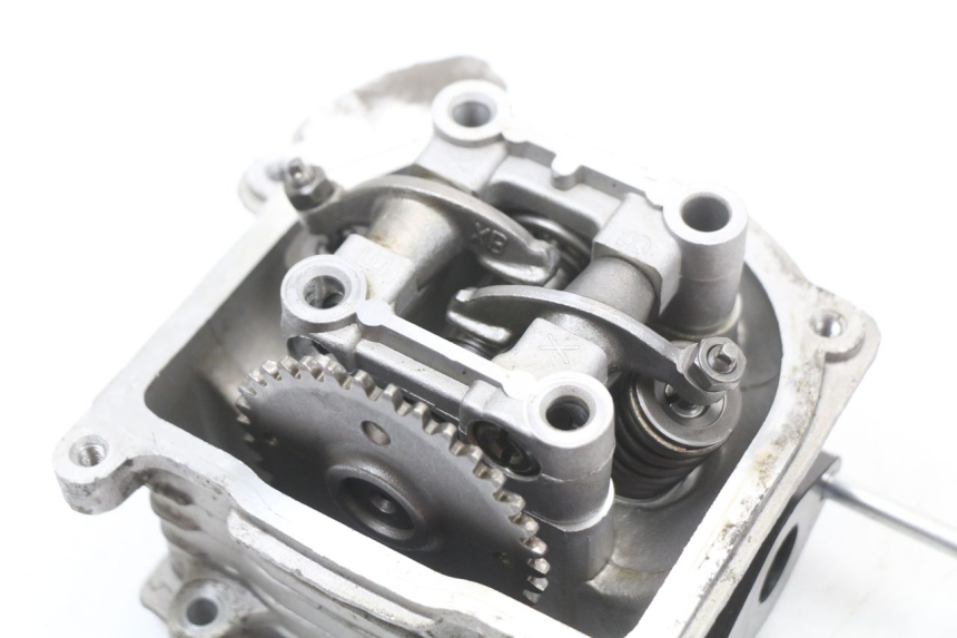 photo de GŁOWICA CYLINDRA UNIVERSAL BIKE ZN50QT-11B 50 (2018 - 2021) - Punkty mocowania