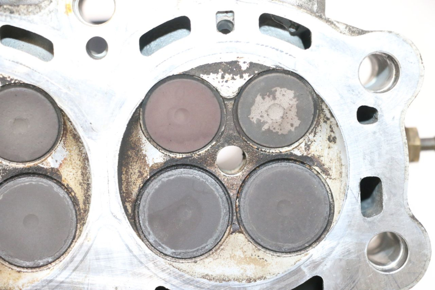 photo de GŁOWICA CYLINDRA KAWASAKI ZX-6R ZX6R 600 (2000 - 2002) - Zoom jakości