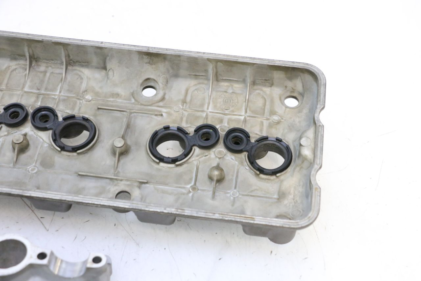 photo de GŁOWICA CYLINDRA KAWASAKI ZX-6R ZX6R 600 (2000 - 2002) - Zbliżenie techniczne