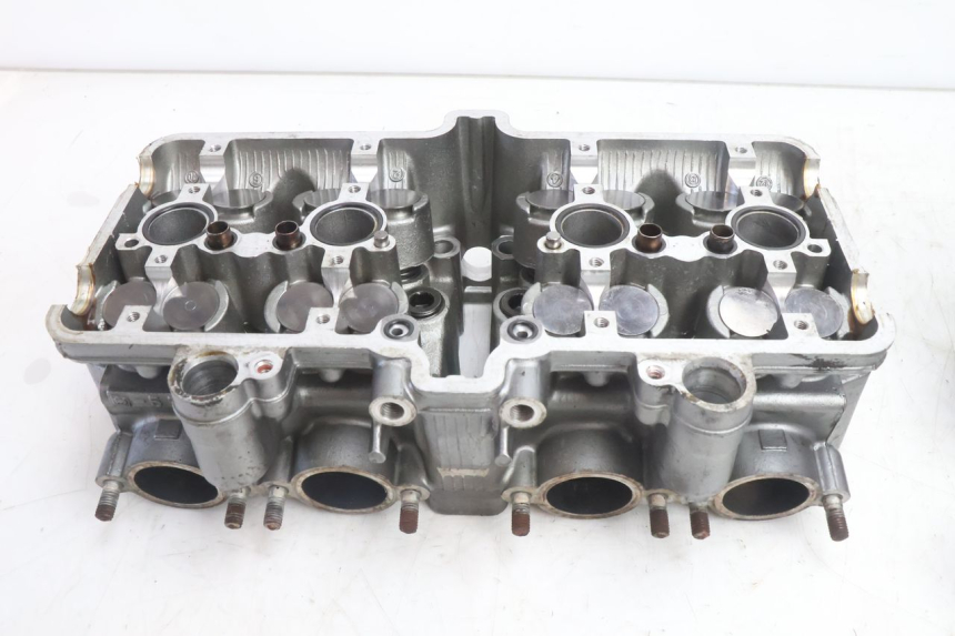 photo de GŁOWICA CYLINDRA KAWASAKI ZZR 600 (1995 - 2004) - Szczegół części