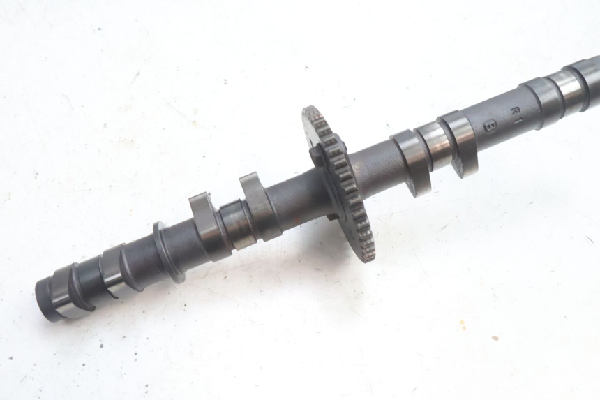 photo de GŁOWICA CYLINDRA KAWASAKI ZZR 600 (1995 - 2004) - Inny kąt widzenia