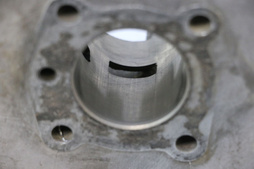 photo de CYLINDER PEUGEOT 103 SPX CLIP 50 (1989 - 1992) - Oznaczenia i referencje