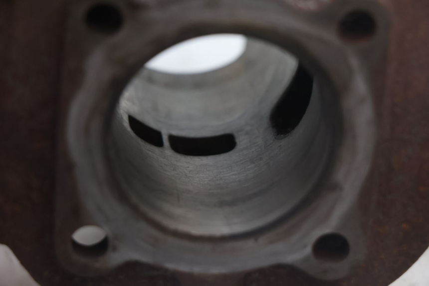 photo de CYLINDER MBK BOOSTER SPIRIT 50 (2004 - 2017) - Inny kąt widzenia