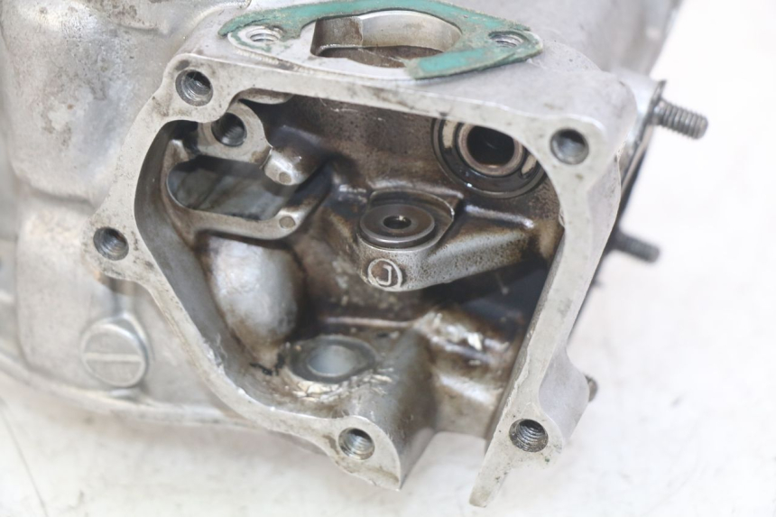 photo de CYLINDER HONDA CR 125 (1995 - 1997) - Widok z bliska