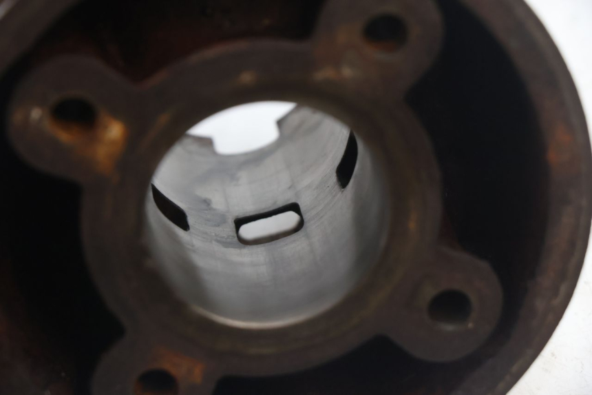 photo de CYLINDER HM HONDA DERAPAGE 50 (2007 - 2009) - Punkty mocowania