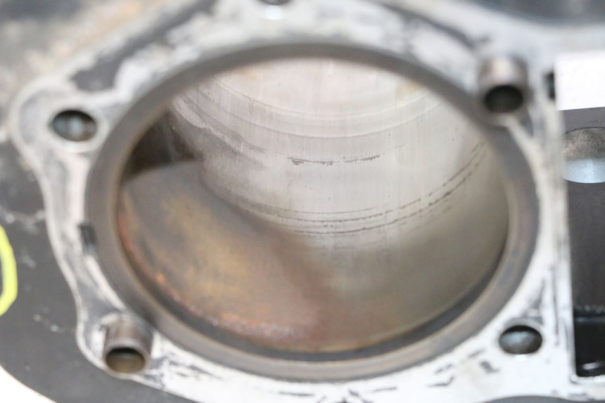 photo de CYLINDER SUZUKI DR S 600 (1985 - 1989) - Stan powierzchni