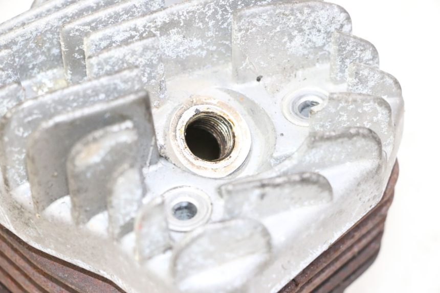 photo de CYLINDER PEUGEOT KISBEE 2T 50 (2010 - 2017) - Stan powierzchni