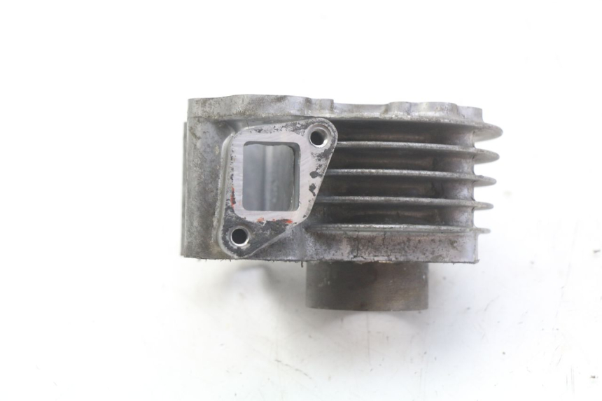 photo de CYLINDER KYMCO LIKE 4T 50 (2009 - 2018) - Inny kąt widzenia