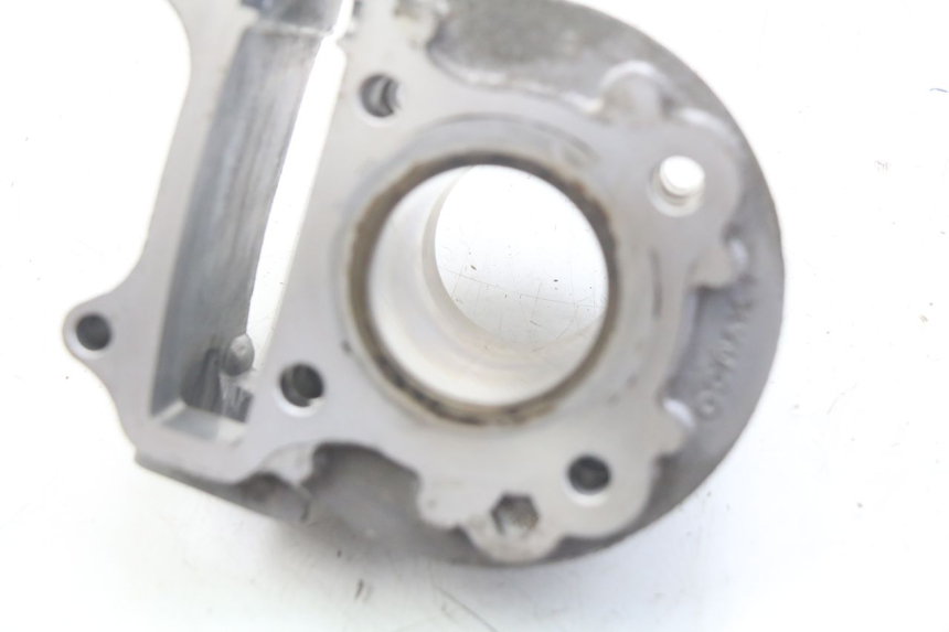 photo de CYLINDER KYMCO LIKE 4T 50 (2009 - 2018) - Punkty mocowania