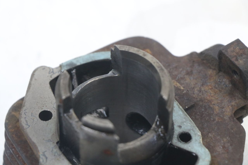 photo de CYLINDER PEUGEOT LUDIX 50 (2005 - 2007) - Szczegóły charakterystyczne