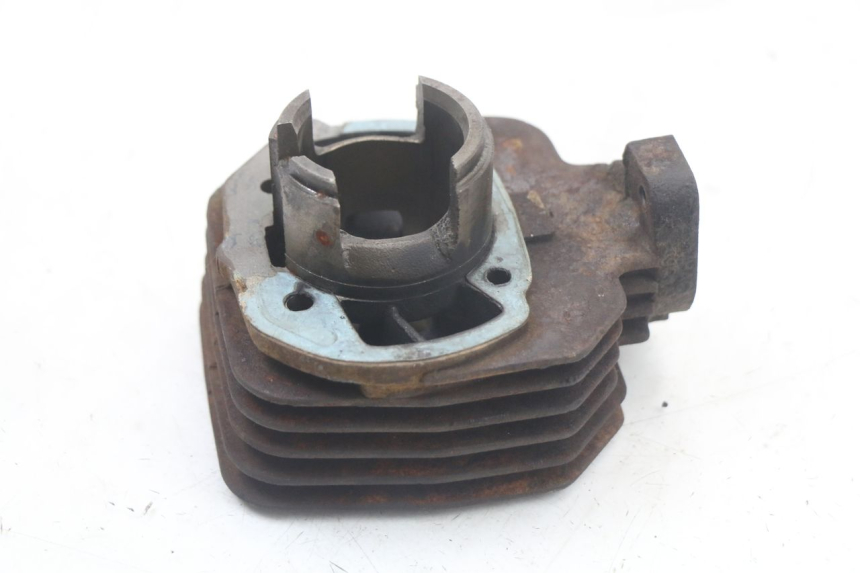 photo de CYLINDER PEUGEOT LUDIX 50 (2005 - 2007) - Widok z bliska