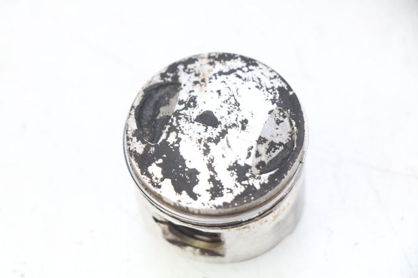 photo de CYLINDER TŁOK KYMCO AGILITY 4T 50 (2005 - 2018) - Widok z bliska