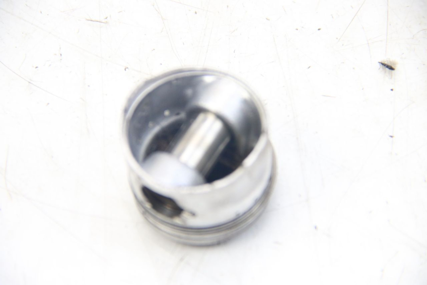 photo de CYLINDER TŁOK KYMCO AGILITY 4T 50 (2005 - 2018) - Zbliżenie techniczne