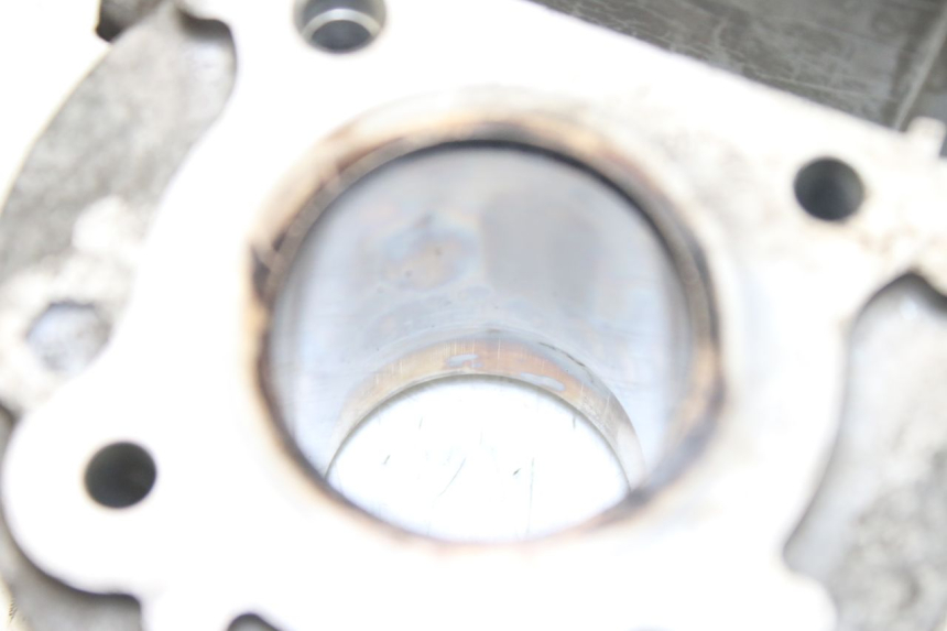 photo de CYLINDER TŁOK KYMCO AGILITY 4T 50 (2005 - 2018) - Punkty mocowania